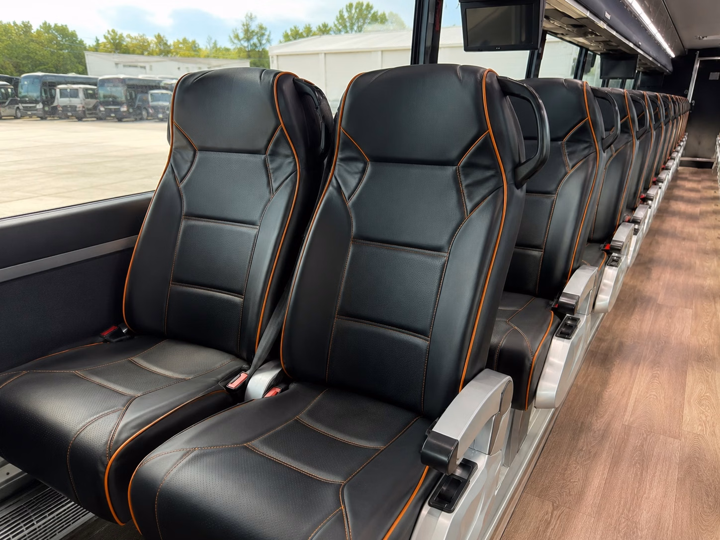 charter buses for large atlanta prom groups and school organized transportation