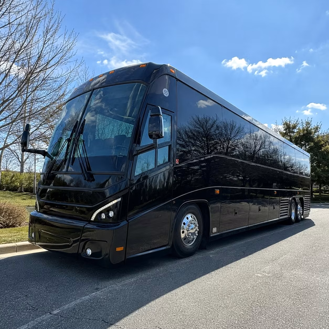 you can find and book employee transportation in atlanta and any nearby city